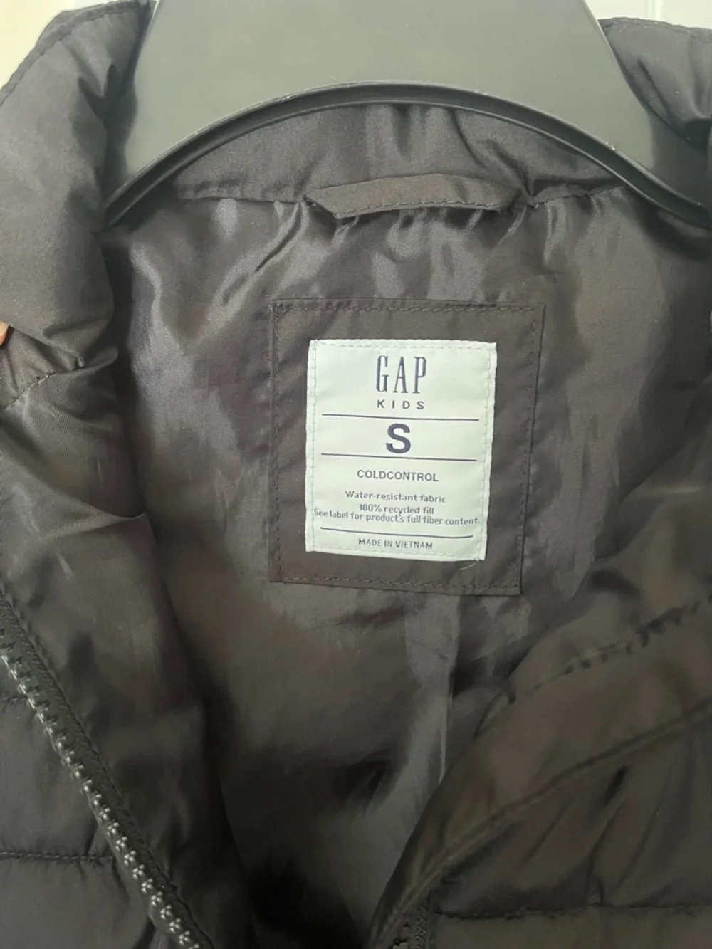 GAP ColdControl Black Quilted Puffer Vest Full Zip, Boys Sz Small